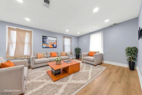 79 Delmar Place Irvington NJ 07111