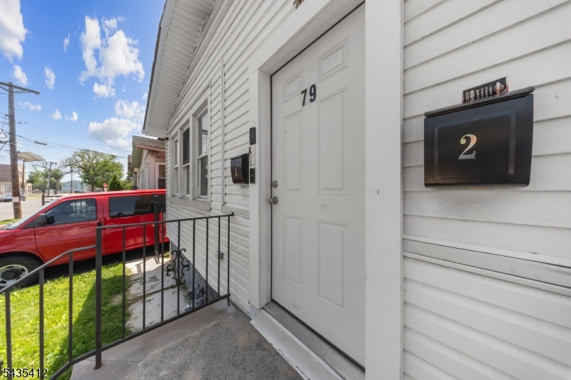 79 Delmar Place Irvington NJ 07111
