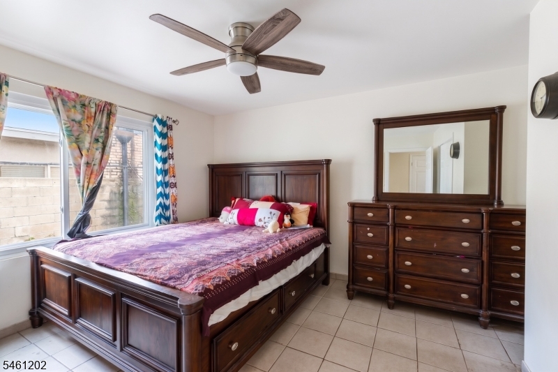 363 Summer Street Paterson NJ 07501