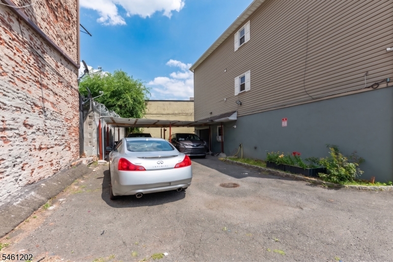 363 Summer Street Paterson NJ 07501