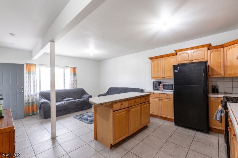 363 Summer Street Paterson NJ 07501