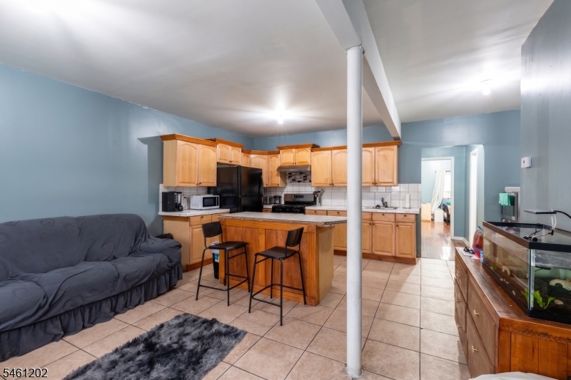 363 Summer Street Paterson NJ 07501