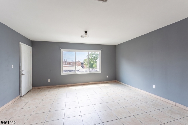 363 Summer Street Paterson NJ 07501