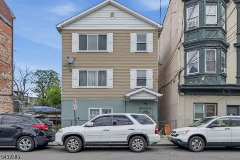 363 Summer Street Paterson NJ 07501