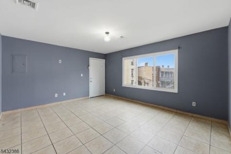 363 Summer Street Paterson NJ 07501