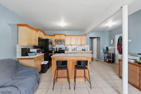 363 Summer Street Paterson NJ 07501