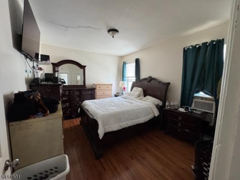 533 11TH Avenue Paterson NJ 07514