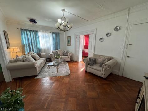 533 11TH Avenue Paterson NJ 07514