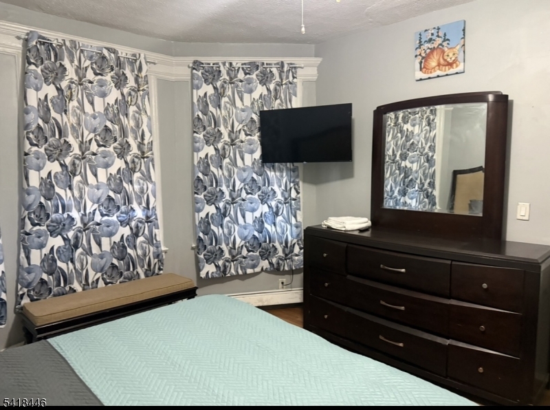 1052 Grove Street Irvington NJ 07111