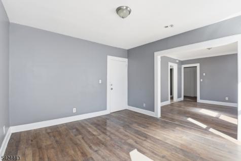 134 W End Avenue Newark NJ 07106