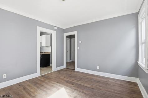 134 W End Avenue Newark NJ 07106