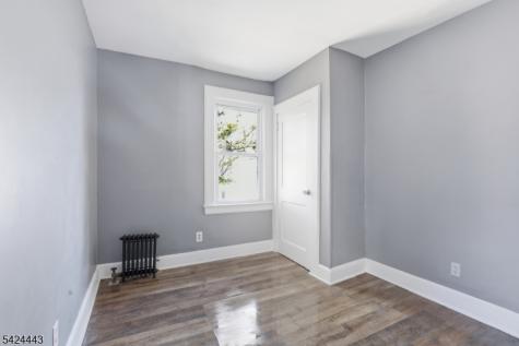 134 W End Avenue Newark NJ 07106