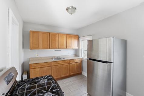 134 W End Avenue Newark NJ 07106