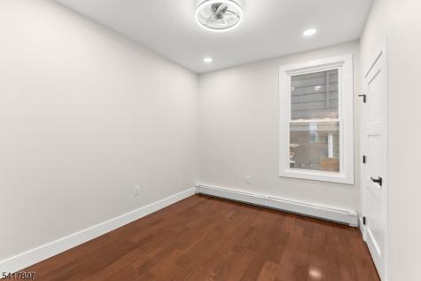 633 Lafayette Avenue Hawthorne NJ 07506