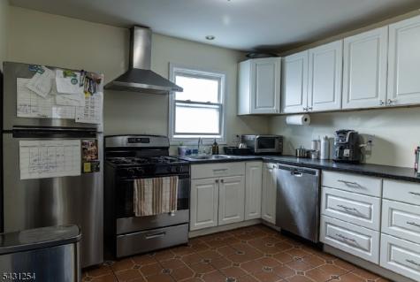 555 Jackson Avenue Rahway NJ 07065