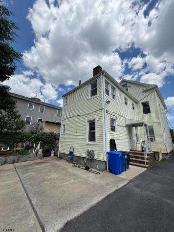 40 Smith Street Elizabeth NJ 07201