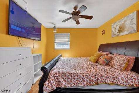 241 Halsted Street East Orange NJ 07018