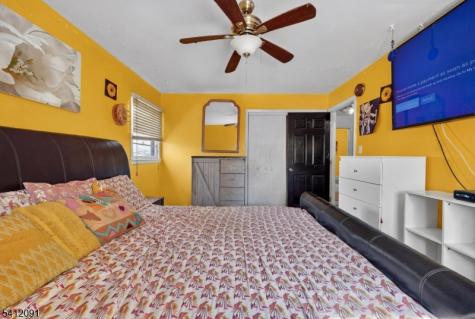 241 Halsted Street East Orange NJ 07018