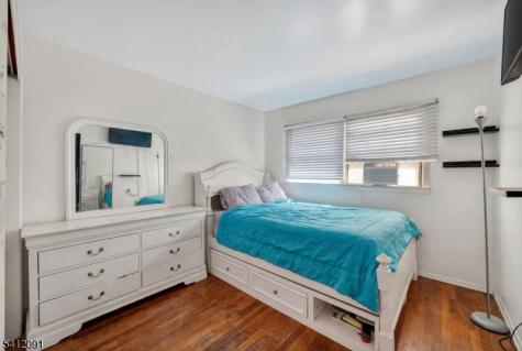 241 Halsted Street East Orange NJ 07018