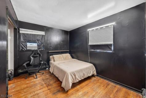 241 Halsted Street East Orange NJ 07018