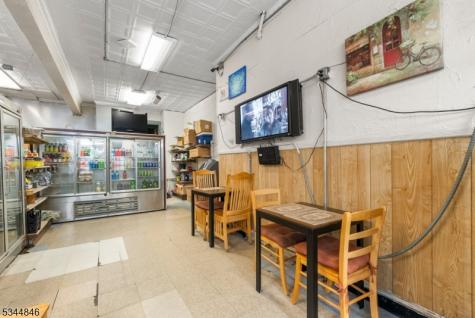 117 Valley Road Clifton NJ 07013