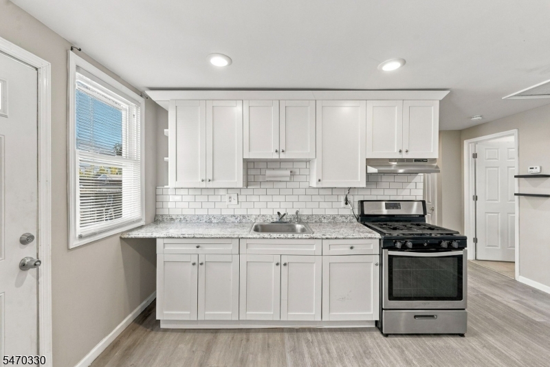 72 Jasper Street Paterson NJ 07522
