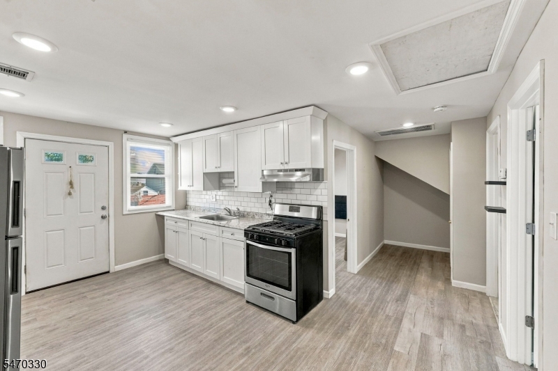 72 Jasper Street Paterson NJ 07522
