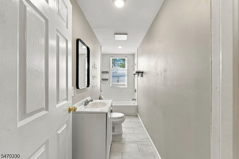 72 Jasper Street Paterson NJ 07522
