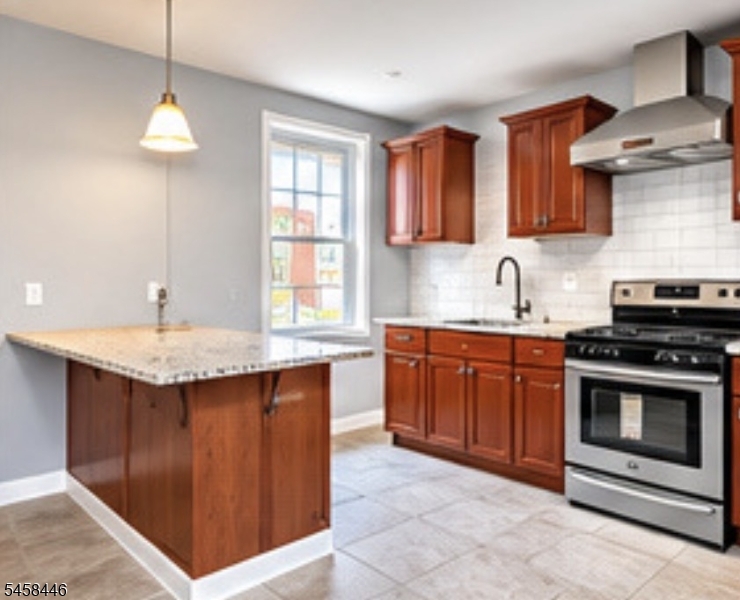 142 Ripley Place Elizabeth NJ 07206