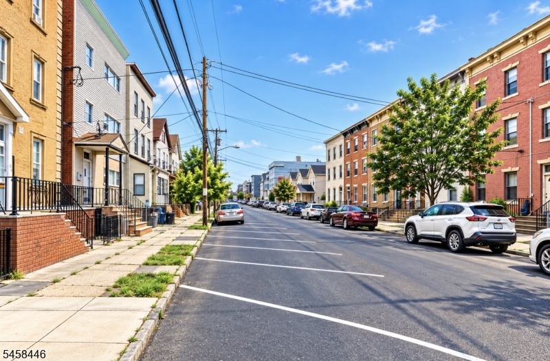 142 Ripley Place Elizabeth NJ 07206