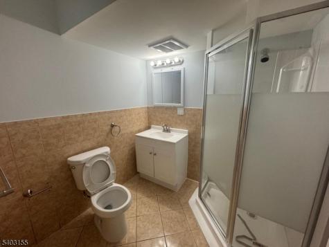 1057 Bond Street Elizabeth NJ 07201