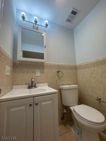 1057 Bond Street Elizabeth NJ 07201