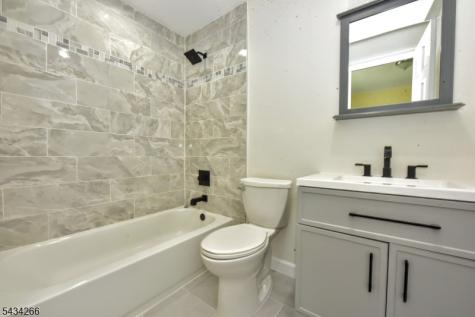 52 Central Avenue Butler NJ 07405