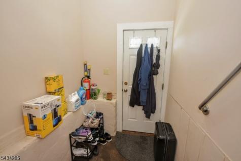 52 Central Avenue Butler NJ 07405