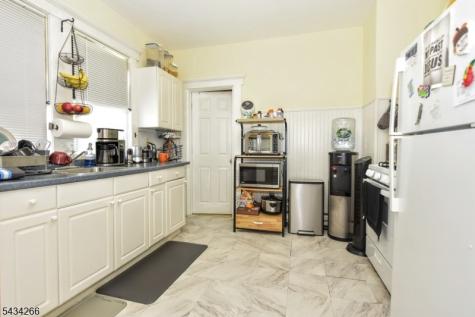 52 Central Avenue Butler NJ 07405