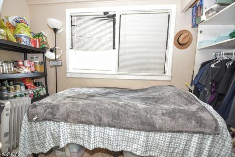 52 Central Avenue Butler NJ 07405