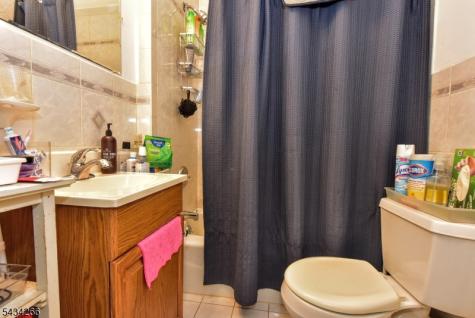 52 Central Avenue Butler NJ 07405