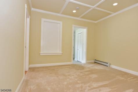 52 Central Avenue Butler NJ 07405