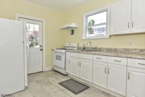 52 Central Avenue Butler NJ 07405