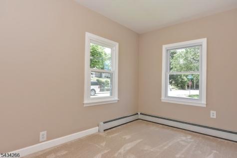 52 Central Avenue Butler NJ 07405