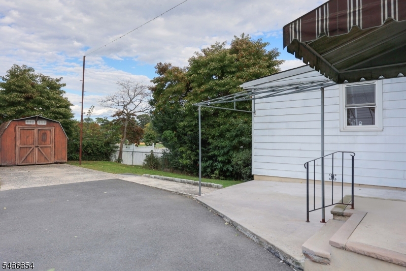66 Jannarone Street Belleville NJ 07109