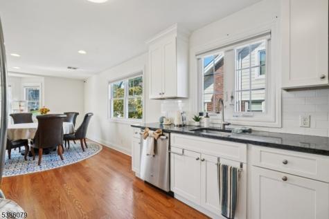 38 Centre Street Nutley NJ 07110