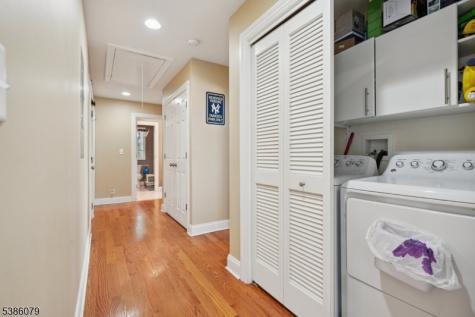 38 Centre Street Nutley NJ 07110