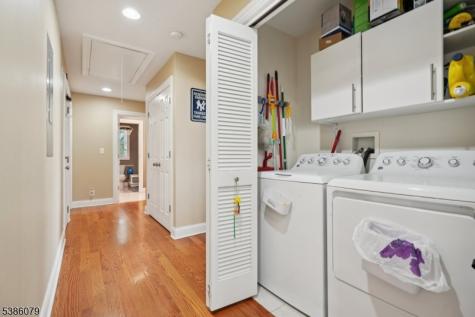 38 Centre Street Nutley NJ 07110