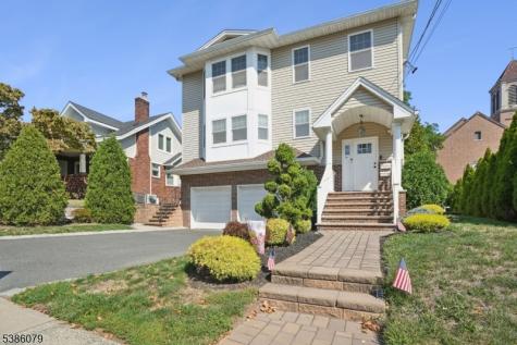 38 Centre Street Nutley NJ 07110