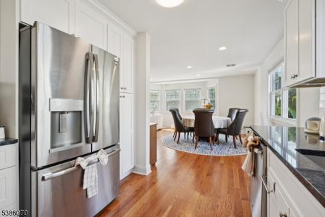 38 Centre Street Nutley NJ 07110