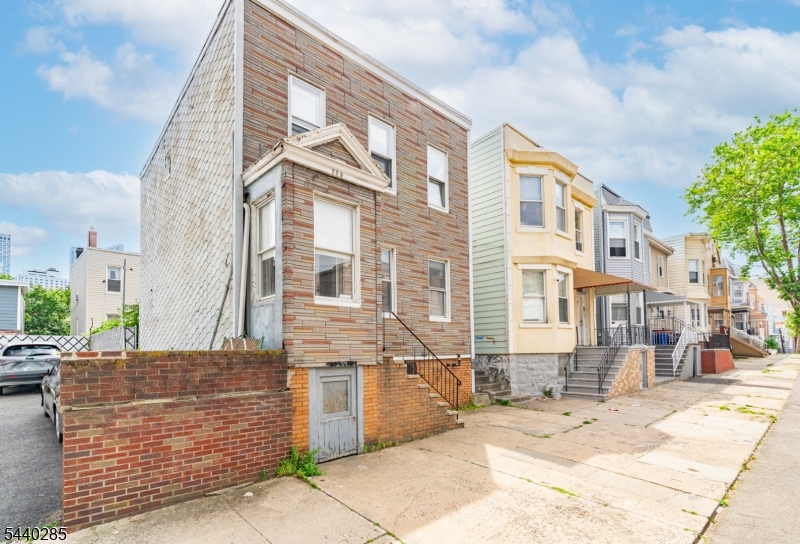 205 Beacon Avenue Jersey City NJ 07306