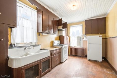 205 Beacon Avenue Jersey City NJ 07306