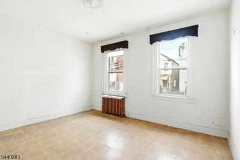 205 Beacon Avenue Jersey City NJ 07306