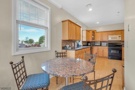 60 Hawthorne Avenue East Orange NJ 07018